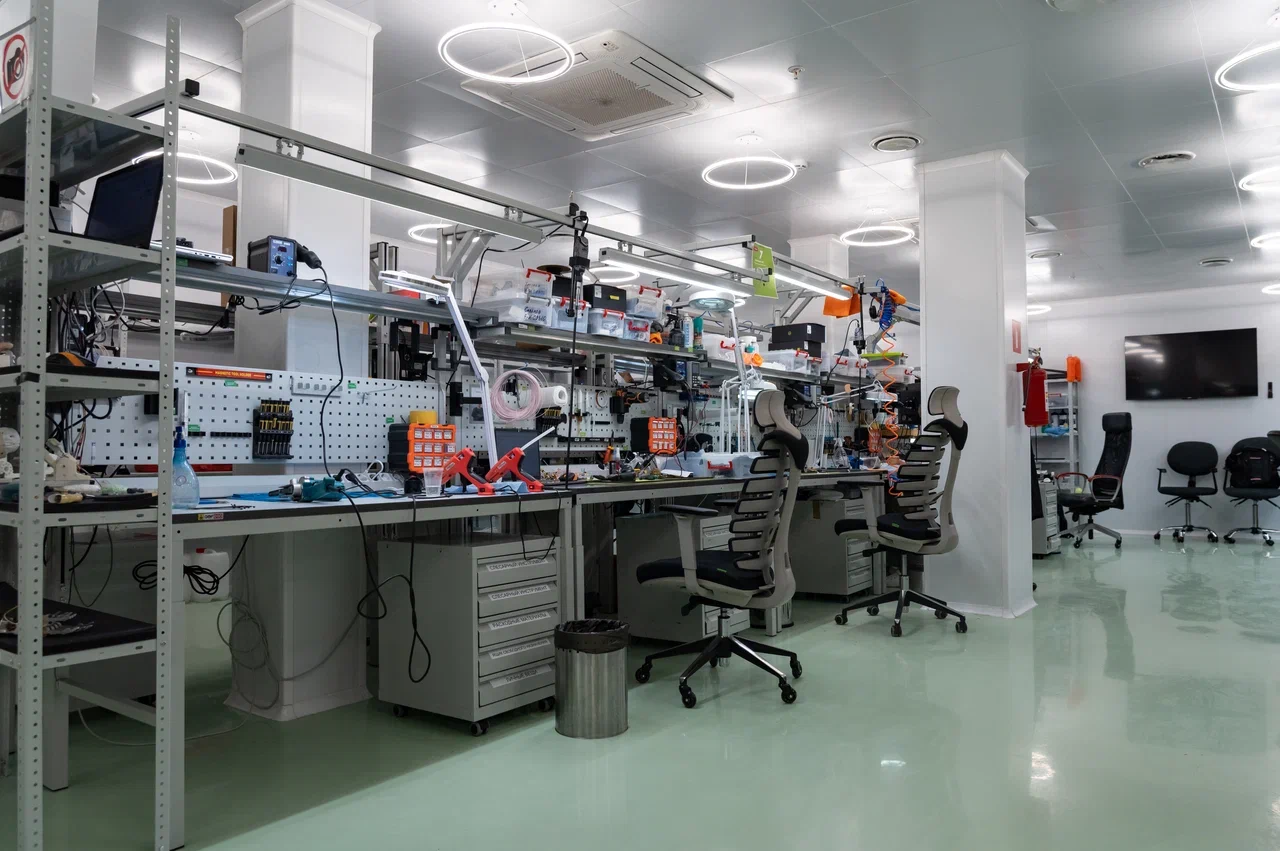 Laboratory or office of the Motorika company